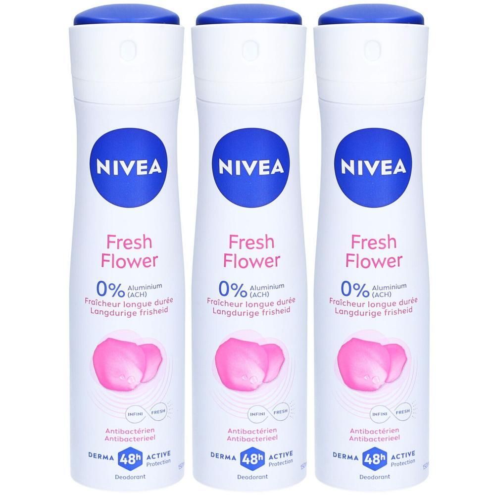 Drie witte Nivea Fresh Flower deodorant sprays. Blauwe dop, logo en tekst. Roze bloemenillustratie. 0% aluminium, 48u bescherming.