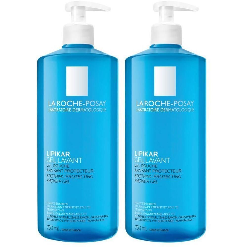 Deux flacons bleus La Roche-Posay Lipikar Gel Lavant avec pompes blanches. Inscription: Gel Douche, Apaisant Protecteur, Soothing Protecting.
