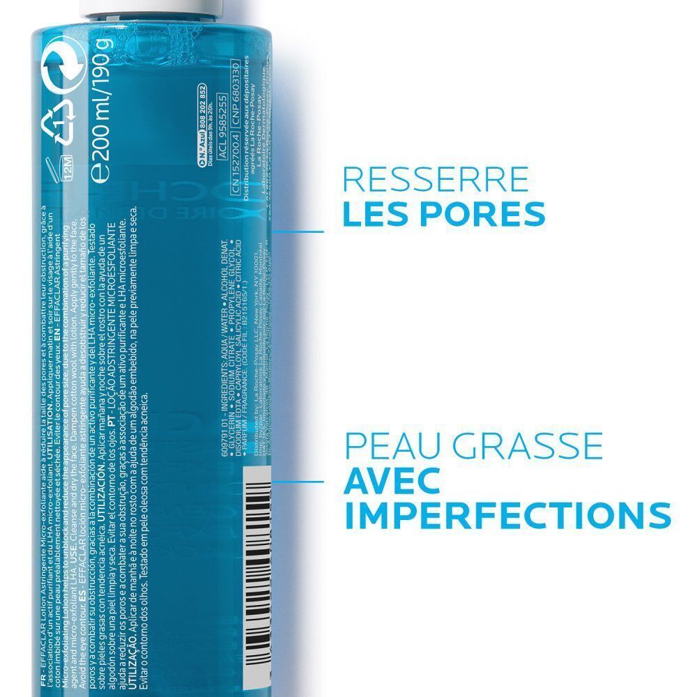 Gros plan sur une bouteille bleue Effaclar Lotion Astringente. Texte: 'Resserre les pores', 'Peau grasse avec imperfections'.