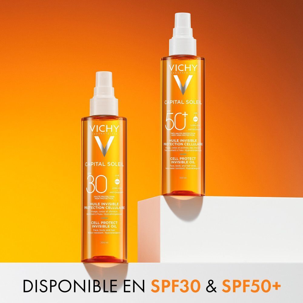 Deux flacons Vichy Capital Soleil. SPF30 et SPF50. Texte: Disponible en SPF30 & SPF50+.