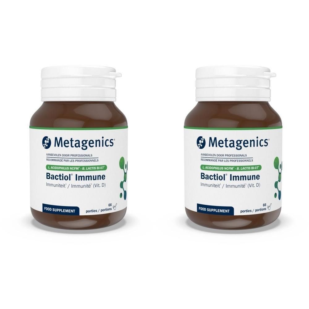 Twee bruine flessen met witte dop. Opschrift: Bactiol Immune, Metagenics. Voedingssupplement.