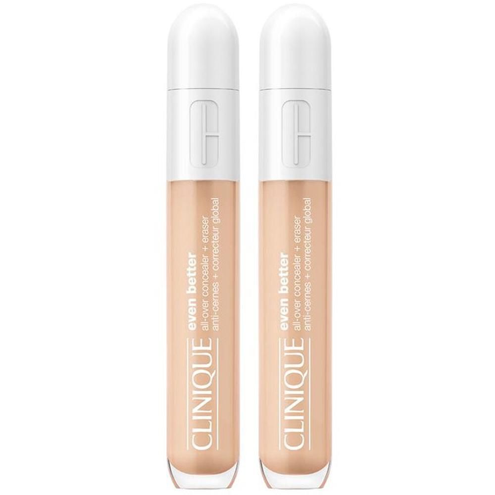 Deux correcteurs Clinique Even Better. Bouchon blanc, contenant beige. Inscription: Even Better, Clinique.
