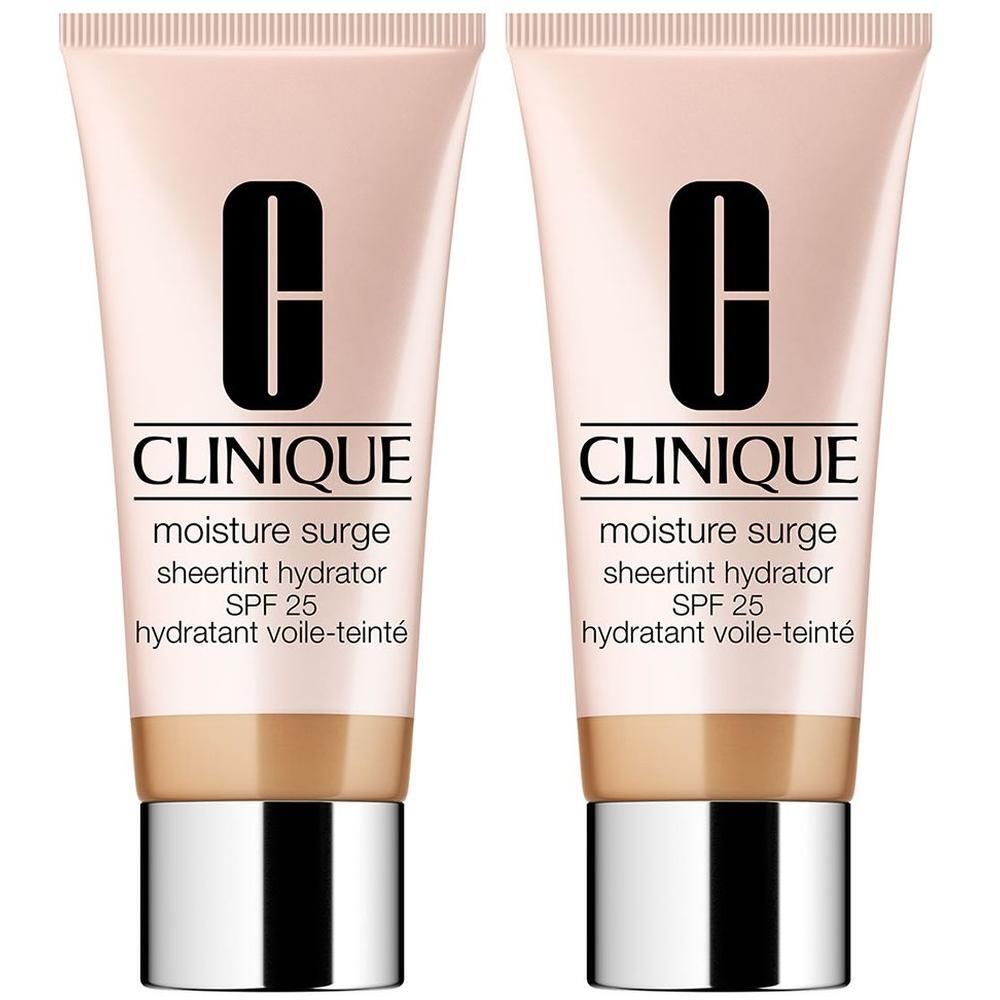 Deux tubes de Clinique Moisture Surge Hydratant Voile-Teinté SPF25. Tubes rose-beige avec bouchons argentés. Logo noir et nom du produit.