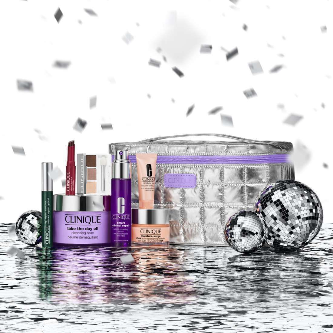Set de soins et maquillage Clinique avec trousse, produits et boules disco.