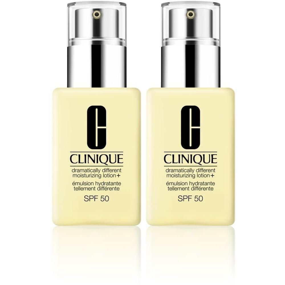 Deux flacons de lotion avec pompe. Inscription : Clinique, Dramatically Different Moisturizing Lotion+, SPF 50. Flacons jaunes, pompes argentées.
