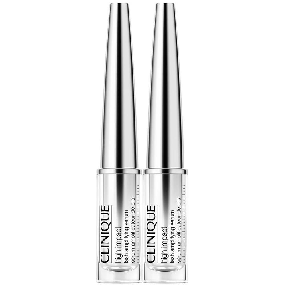 Twee flesjes Clinique High Impact wimperserum. Zilveren doppen, transparante containers. Productnaam en merk duidelijk zichtbaar.