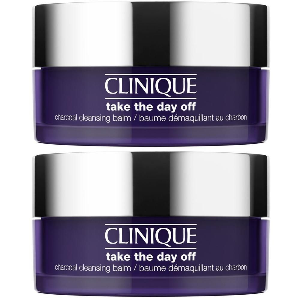 Twee potjes Clinique Take The Day Off. Donkerviolette potjes met zilveren deksels. Opschrift: Clinique, Take The Day Off, Charcoal Cleansing Balm.