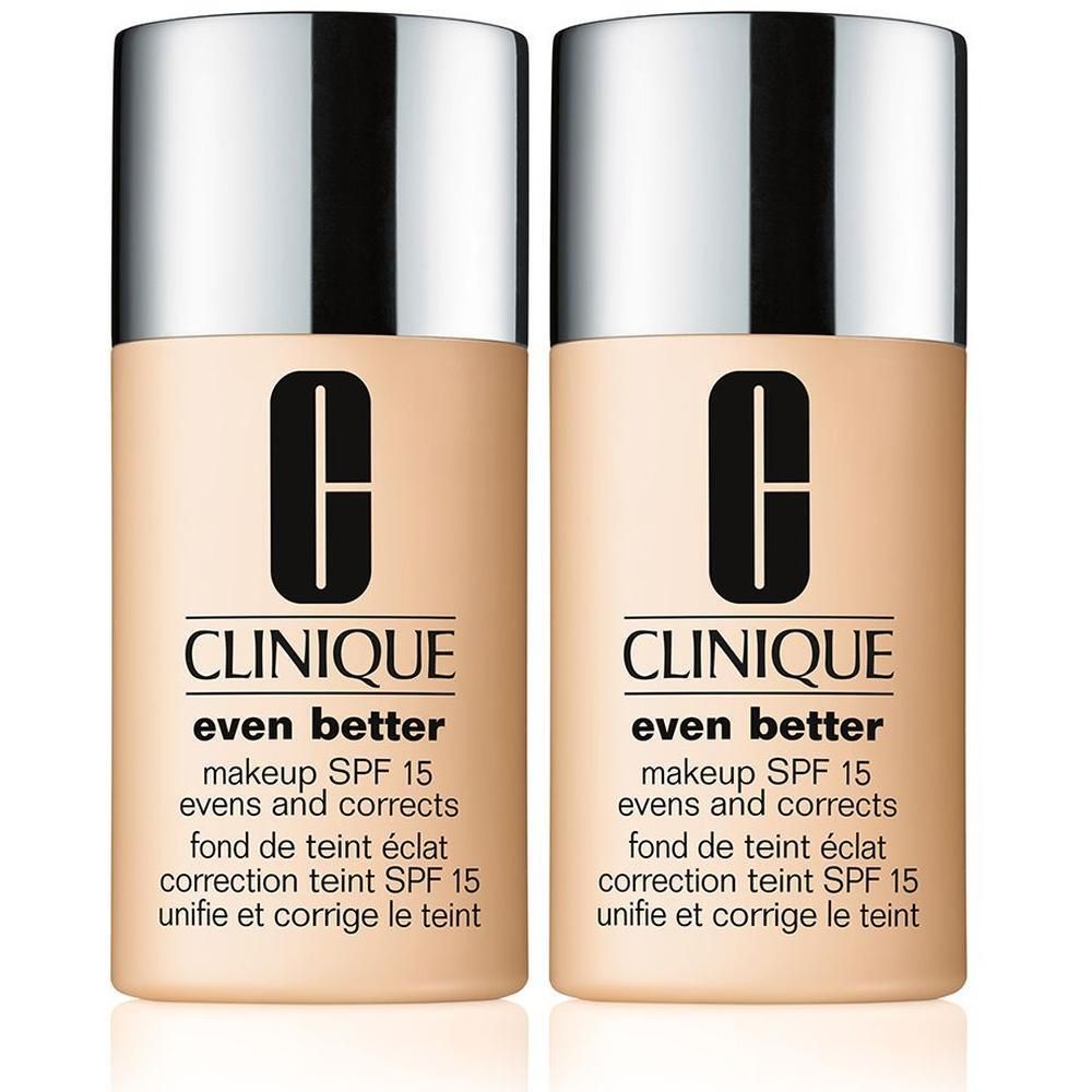 Deux flacons de Clinique Even Better Make-up SPF15. Flacons beiges avec bouchons argentés. Logo noir et informations produit.