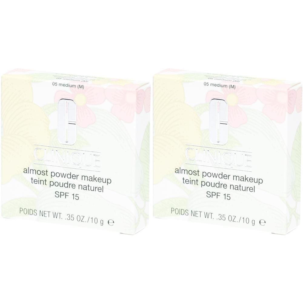 Deux poudres compactes Clinique Fast, FPS 15, teinte 03 Medium.