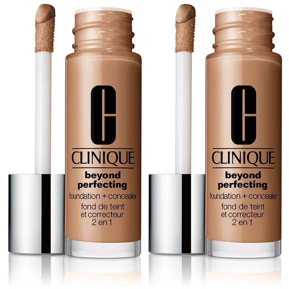 Twee flacons Clinique Beyond Perfection foundation + concealer in de kleur Nutty.