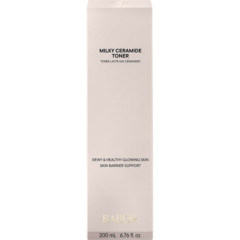 Babor Milky Ceramide Toner fles met witte dop en zwarte belettering.