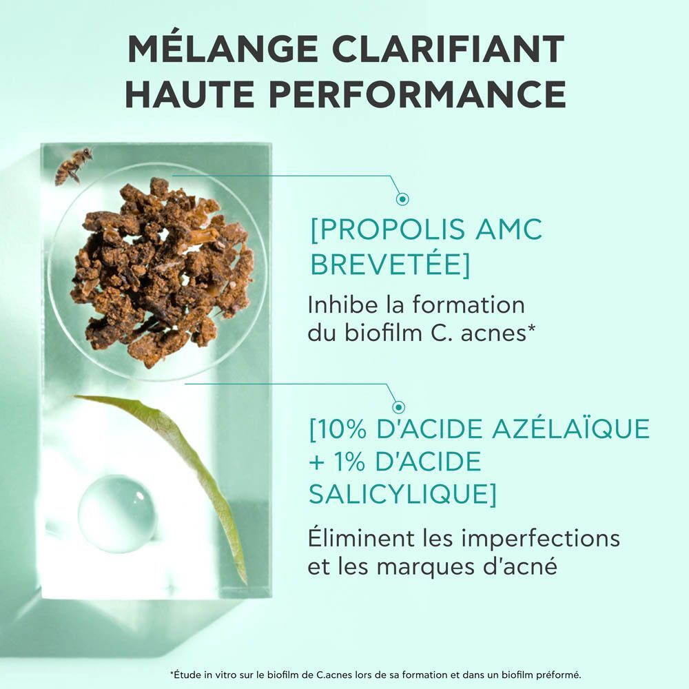 Ingrédients sur plaque de verre. Texte: Propolis AmC, 10% acide azélaïque + 1% acide salicylique. Élimine les imperfections et les marques d'acné.