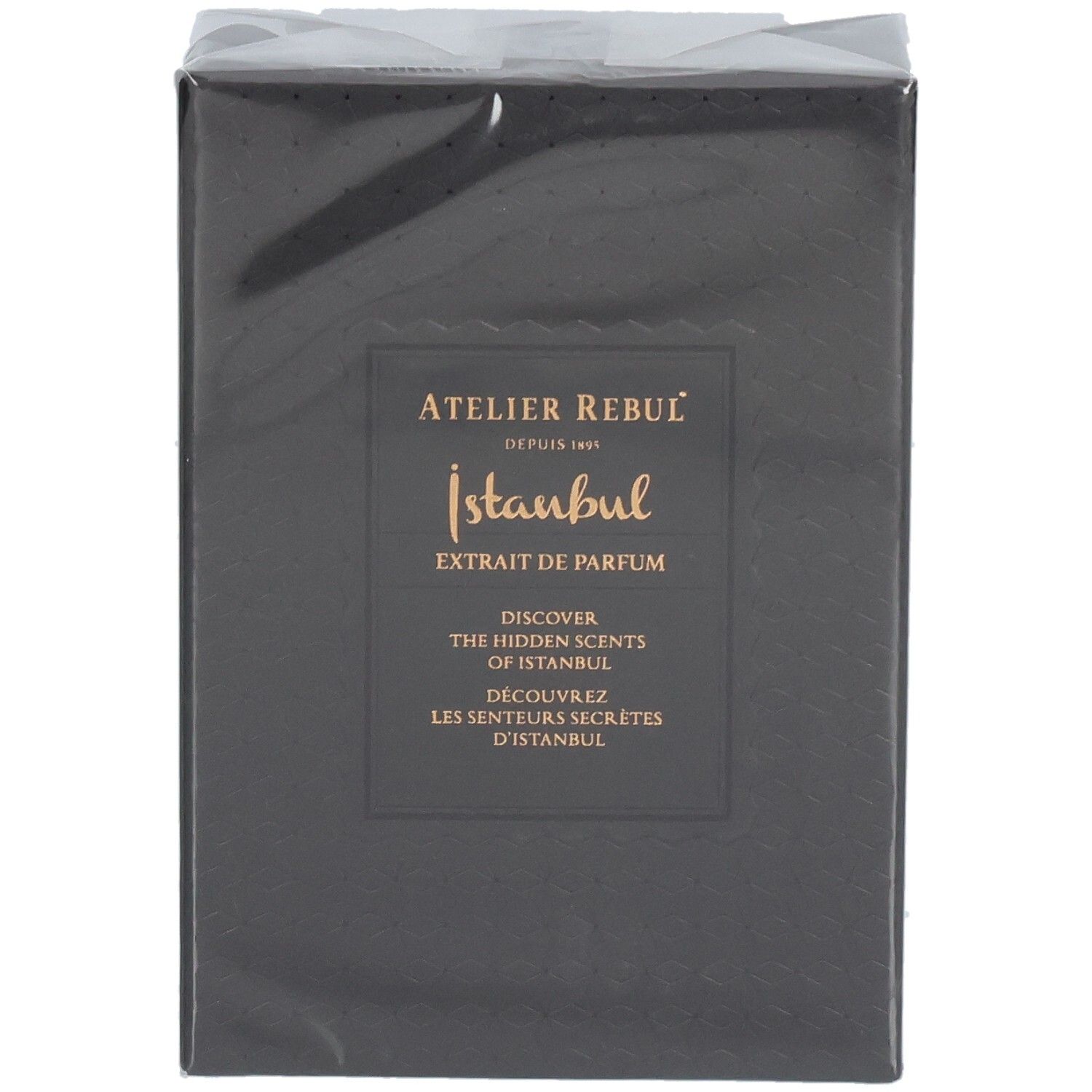 Emballage de l'Atelier Rebul Istanbul Extrait de Parfum, vue de trois quarts avant.