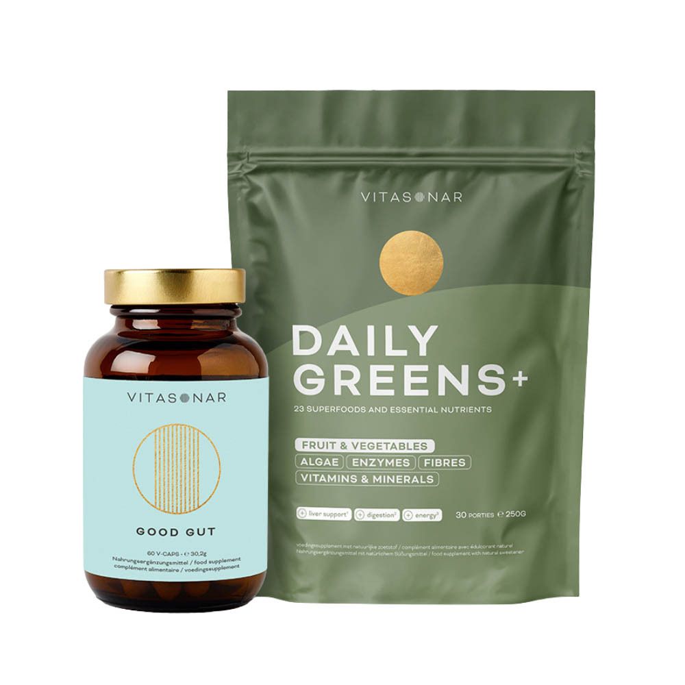 Deux produits : une bouteille en verre marron avec des gélules et un sachet vert. Inscriptions : VITASONAR, GOOD GUT, DAILY GREENS+.