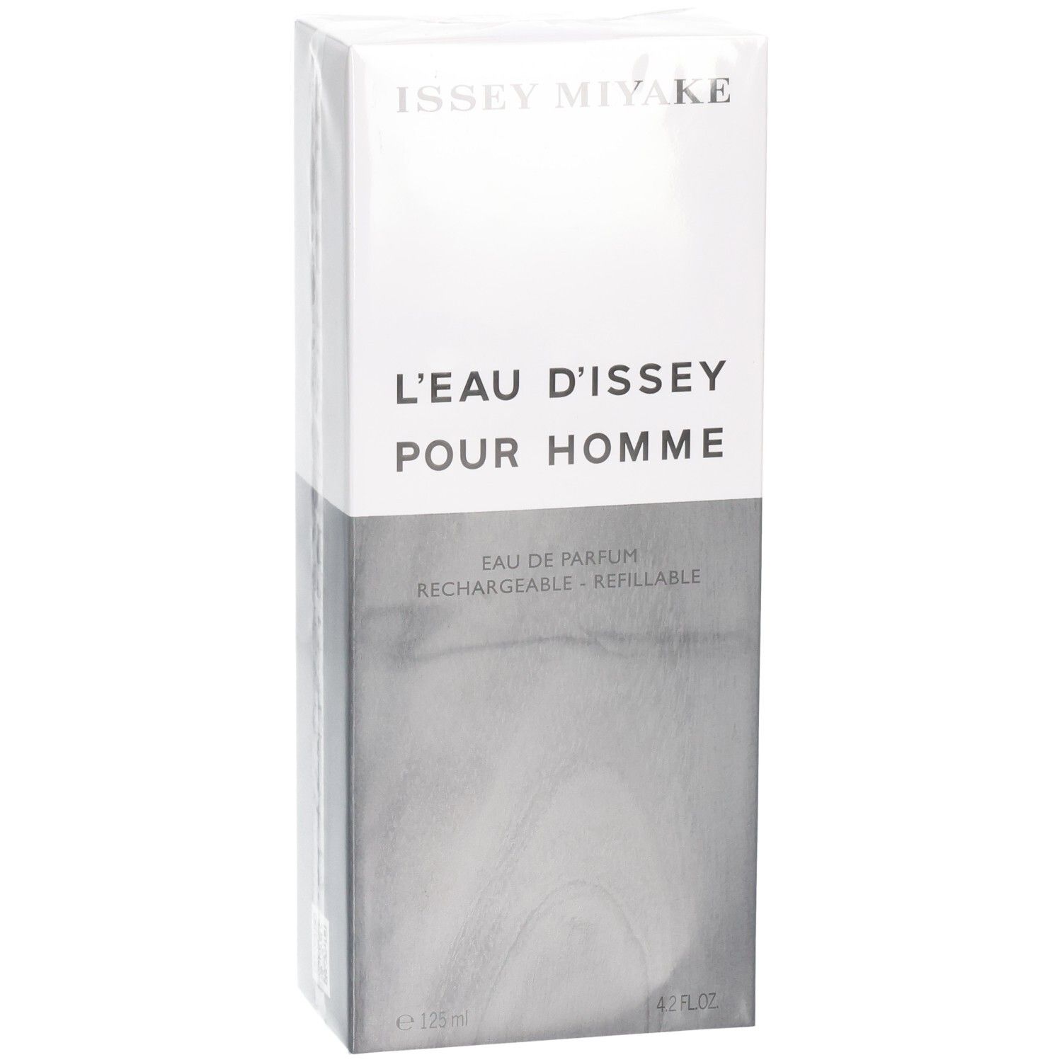 Boîte cadeau Issey Miyake L'Eau d'Issey Pour Homme Eau de Parfum, légèrement en biais.