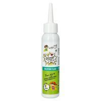 Witte fles met groen etiket. Opschrift: Lilouse Flash Solution, 100% effectief tegen luizen, 5 minuten. Met applicator.