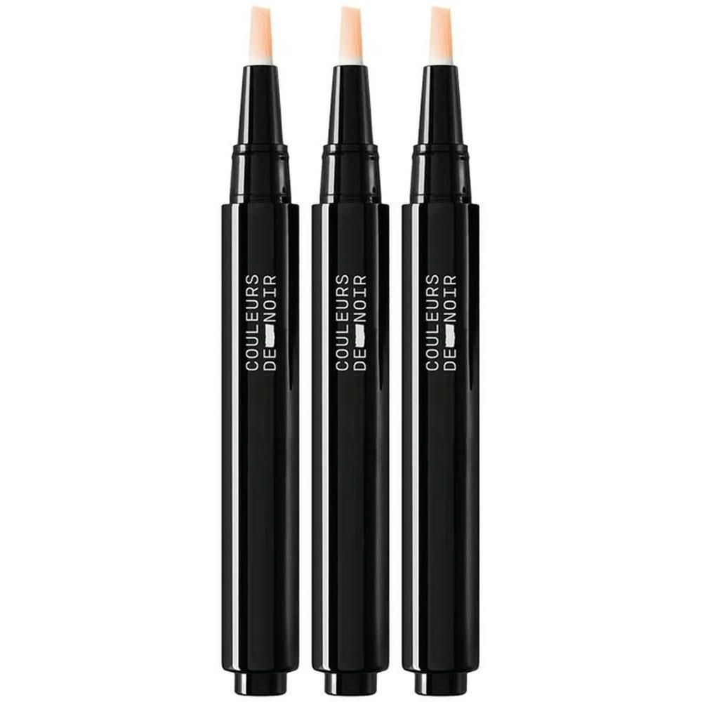 Drie zwarte stiften met beige punt. Opschrift: COULEURS DE NOIR.