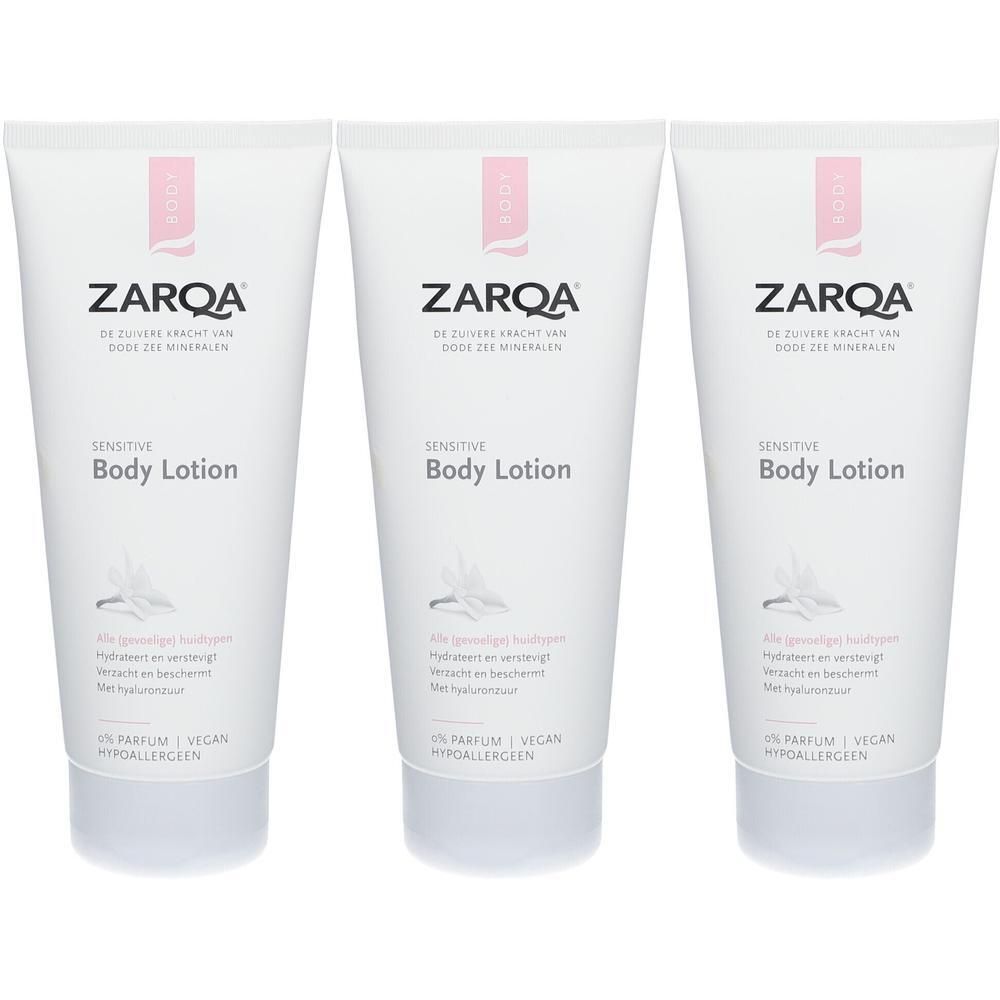 Trois tubes blancs avec des accents roses. Chaque tube porte l'inscription "ZARQA", "Sensitive Body Lotion" et d'autres informations.