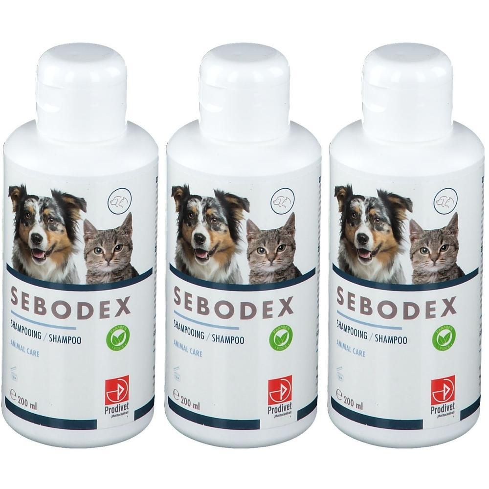 Trois flacons blancs de shampooing. Les étiquettes présentent un chien et un chat, ainsi que le texte Sebodex.