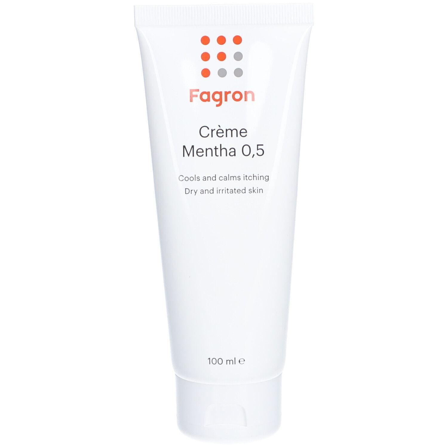 Tube blanche avec Fagron Crème Mentha 0,5. Texte: Calme les démangeaisons, peaux sèches et irritées. Contenance: 100 ml.