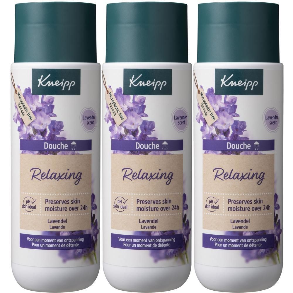 Trois flacons Kneipp Douche Relaxing. Bouteilles blanches avec bouchons verts. Étiquette avec motif de lavande et informations produit.
