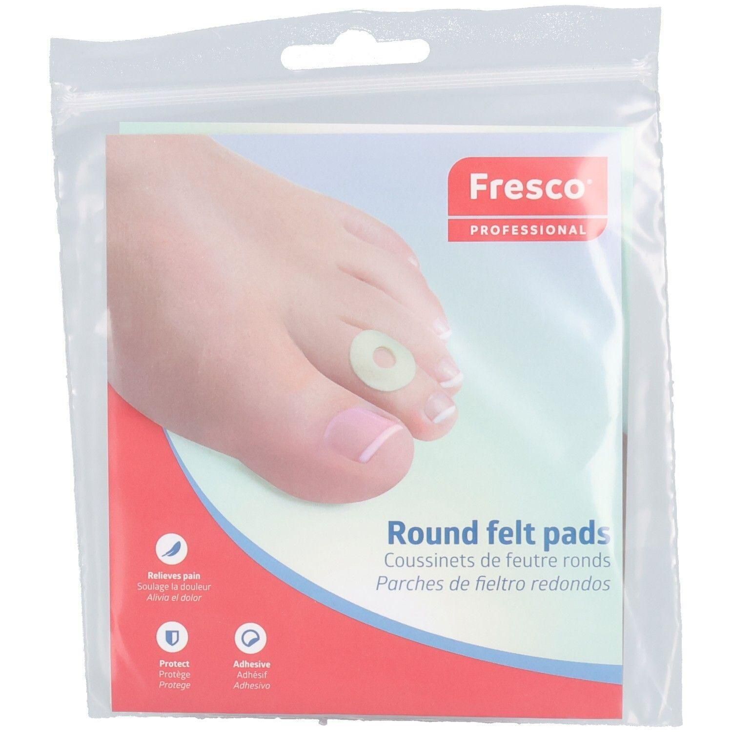 Ronde viltpads in verpakking. Merk Fresco. Toegepast op de voet om pijn te verlichten. Zelfklevend.