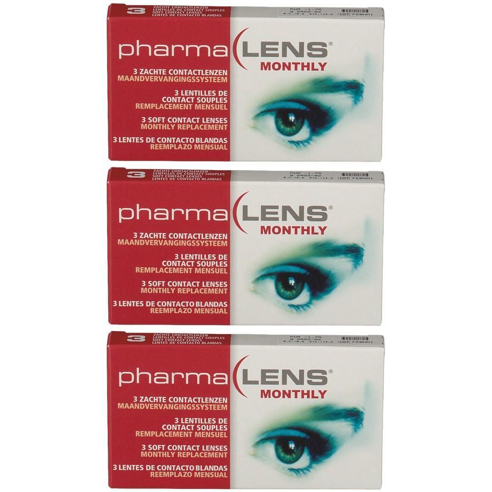 Trois boîtes de lentilles de contact Pharma Lens Monthly. Emballage rouge et blanc avec nom du produit et image d'œil.