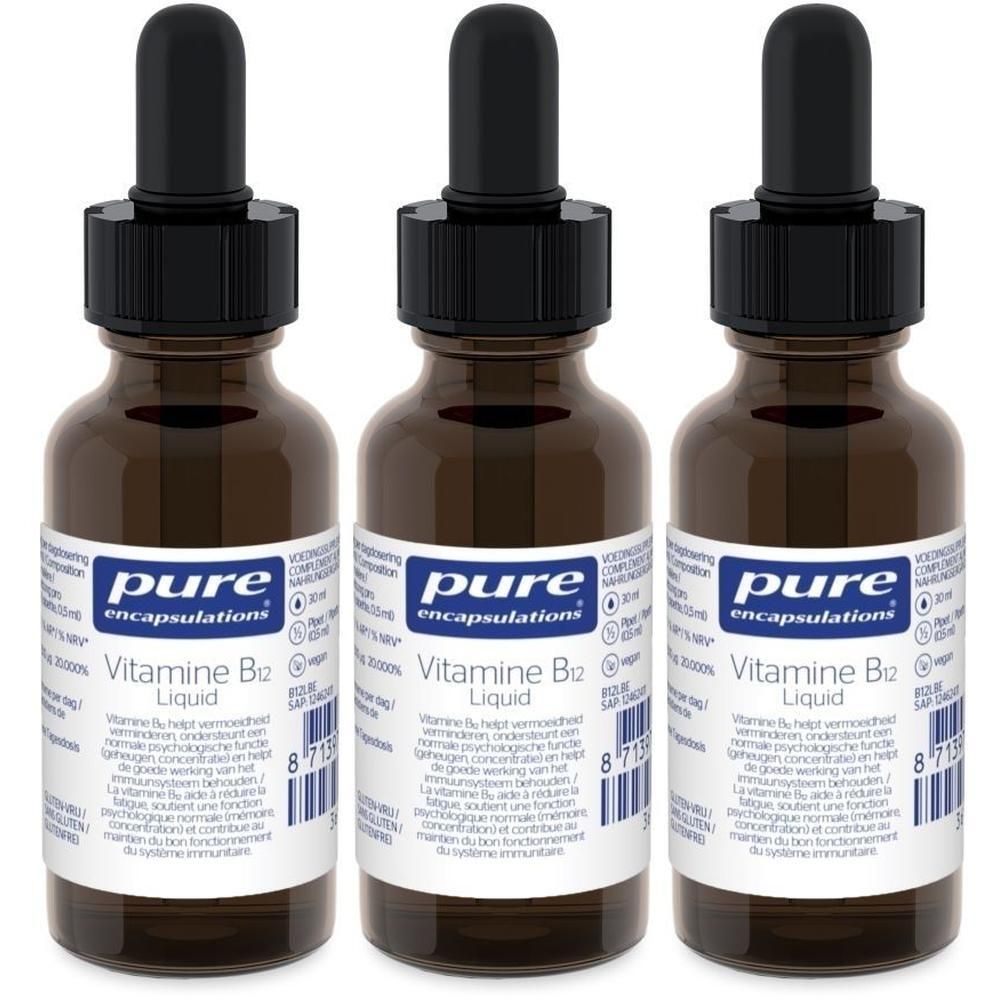 Drie flessen Pure Encapsulations Vitamine B12 Liquid. Bruine glazen flessen met zwarte druppelaars en etiketten.