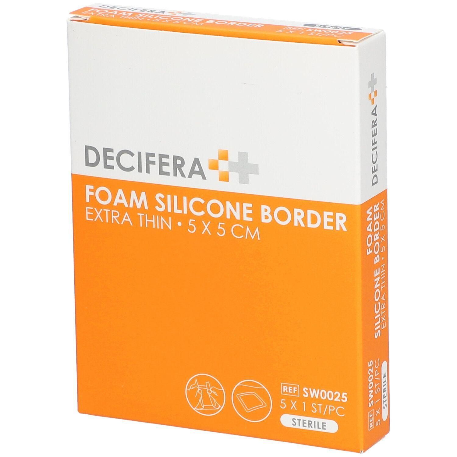 Verpakking DECIFERA FOAM SILICONE BORDER, extra dun, 5x5 cm. Oranje-wit ontwerp met productnaam en steriel indicatie.