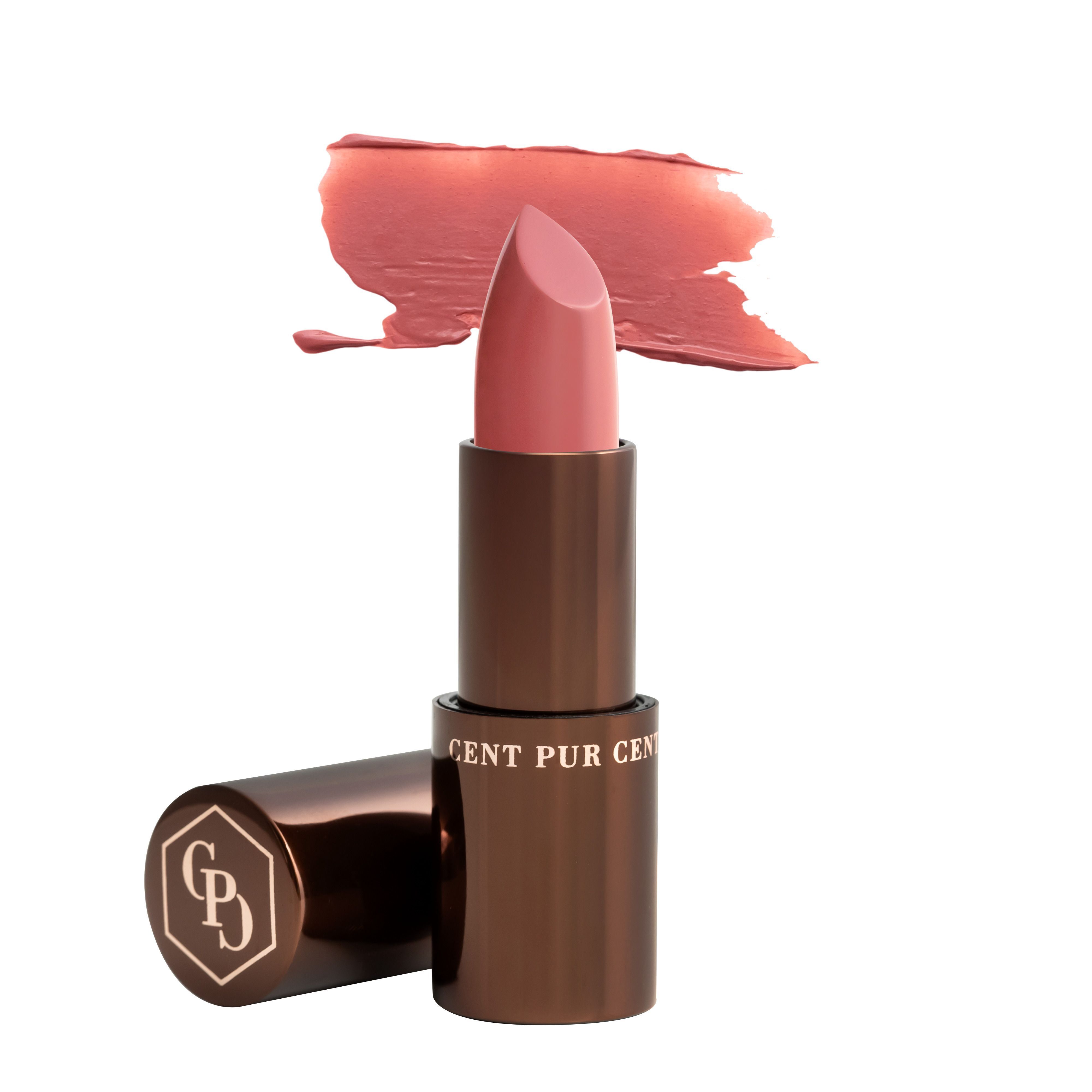 Un rouge à lèvres rose avec un étui marron et une trace de couleur. Le texte "CENT PUR CENT" est visible.