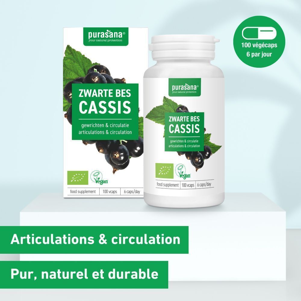 Un flacon blanc et une boîte avec étiquettes. Inscription : Zwarte Bes Cassis, feuilles et baies. Label vegan.