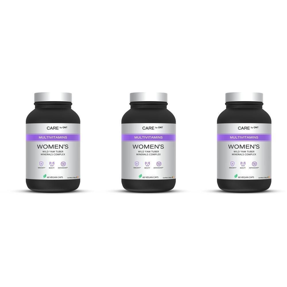 Drie zwarte flessen met witte doppen. Op elke fles staat "CARE by QNT Multivitamins Women's".