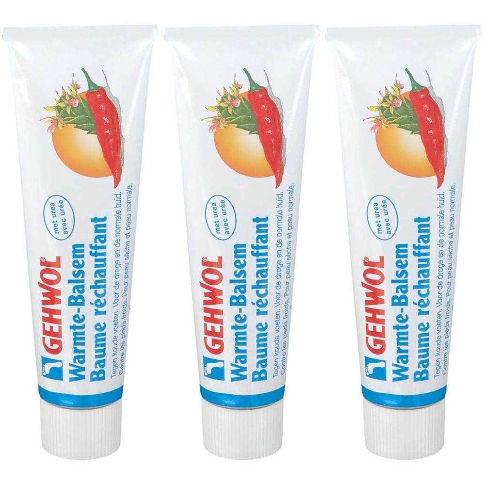 Drie tubes Gehwol Warmte-Balsem. Witte tubes met blauwe tekst en een rood chilipepermotief. Tekst: Warmte-Balsem, Baume réchauffant.
