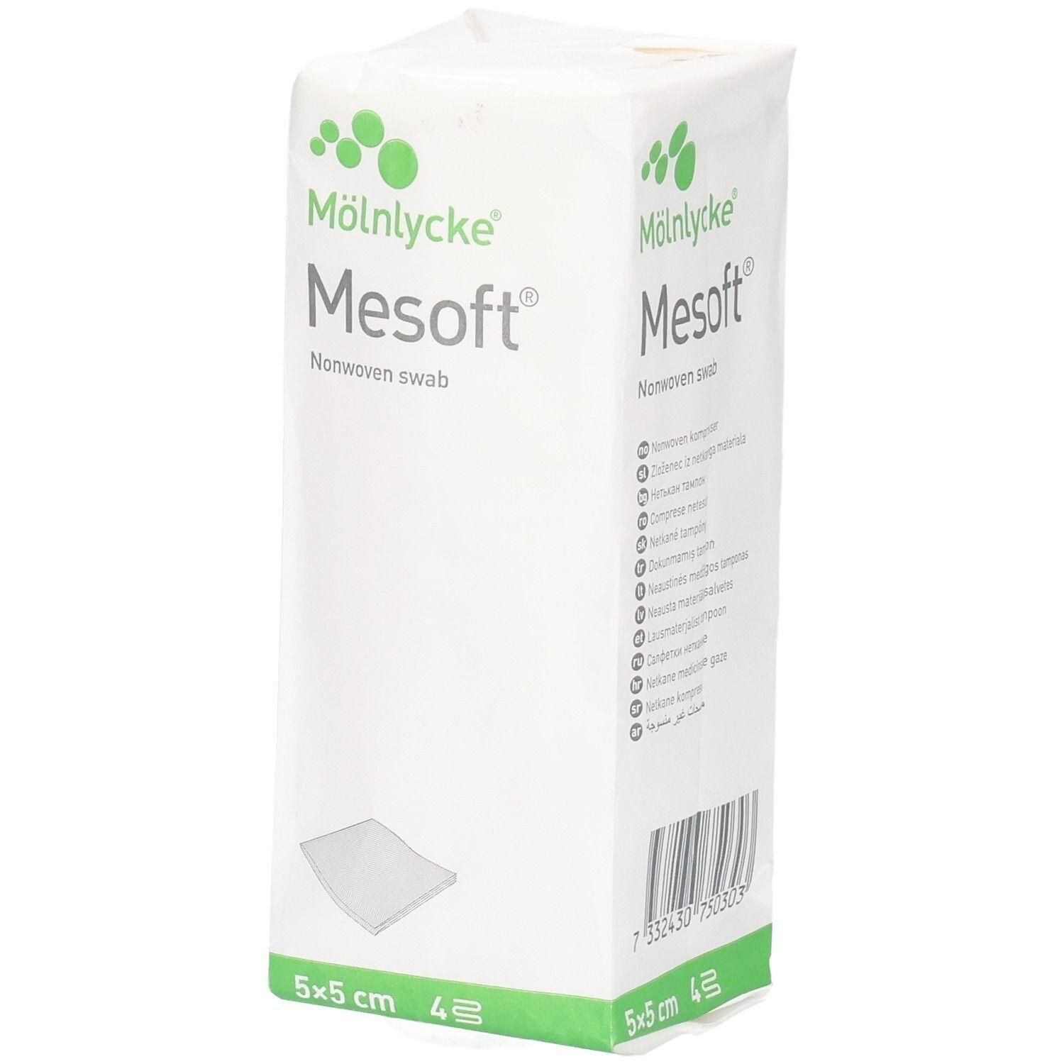Mesoft® verpakking. Witte verpakking met groene tekst. Afmeting 5x5 cm, 4 stuks. Merk Mölnlycke.