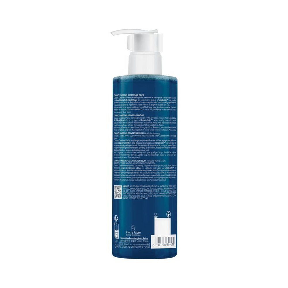 Achterkant van een fles Avene Cleanance Comedomed peeling gel. Blauwe vloeistof, tekst op etiket.