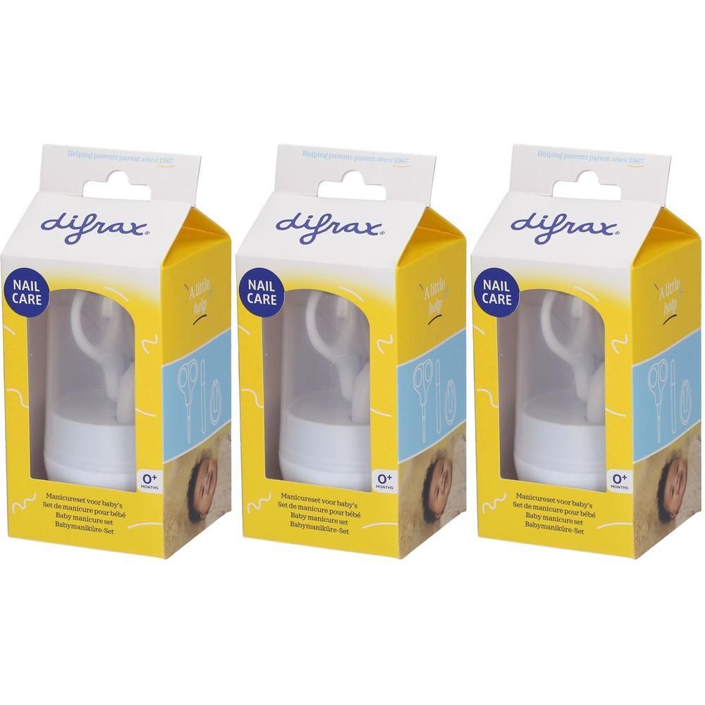 Drie baby nagelverzorgingssets in gele verpakkingen. Elke set bevat een witte nagelschaar en is verpakt in een transparante hoes.