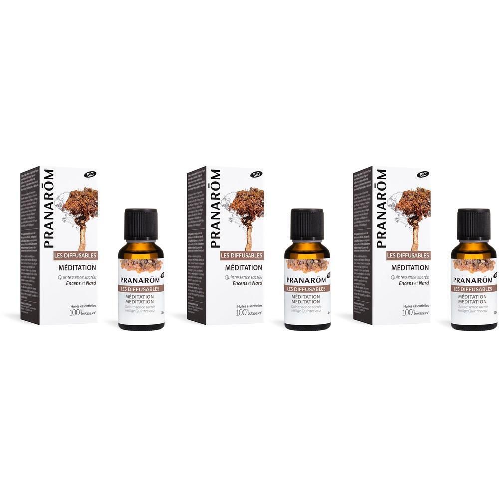 Trois flacons et emballages. Flacons avec contenu brun, bouchon noir. Emballages avec logo et nom du produit.