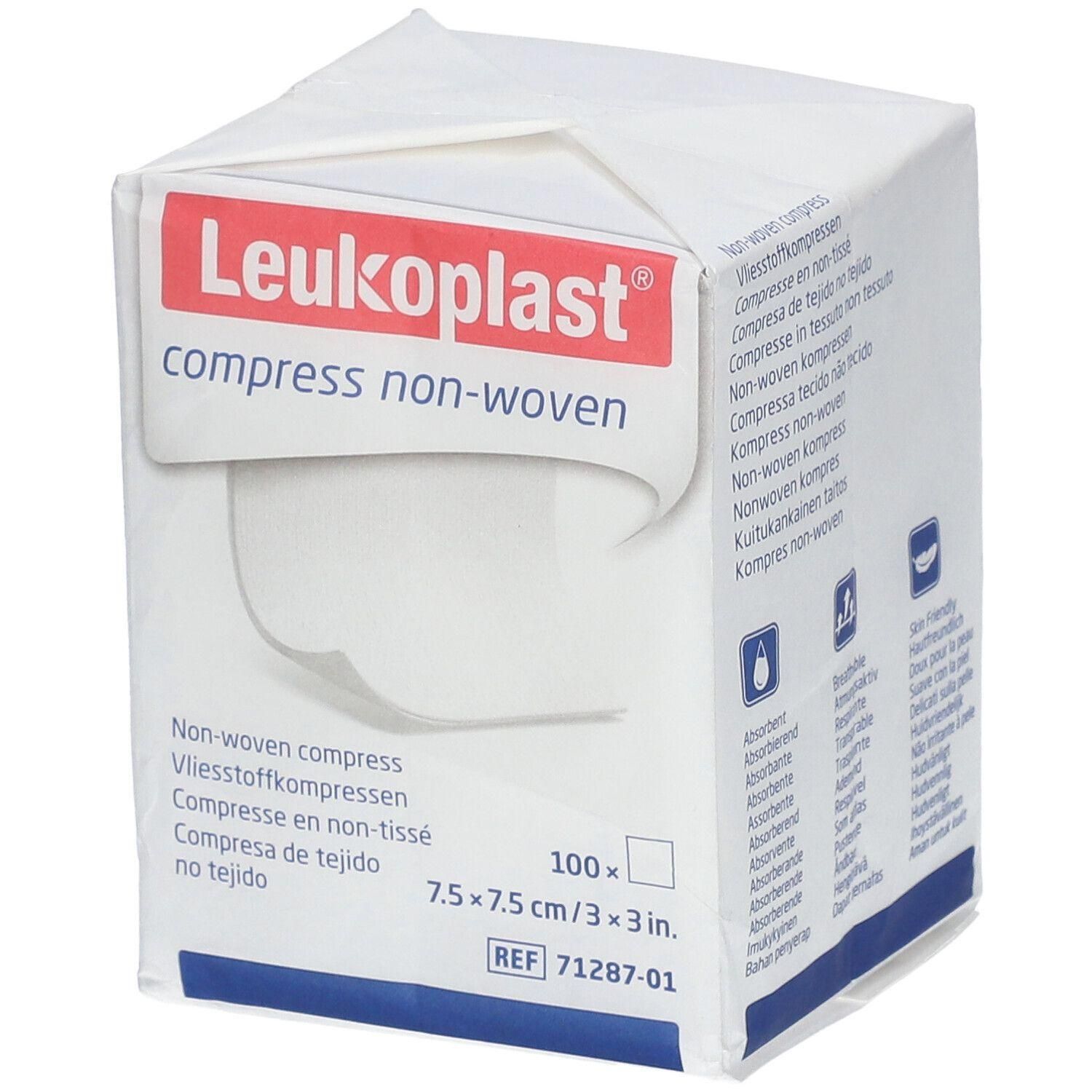 Witte verpakking Leukoplast. Bevat 100 non-woven kompressen van 7,5 x 7,5 cm. Productnaam en referentiecode zichtbaar.