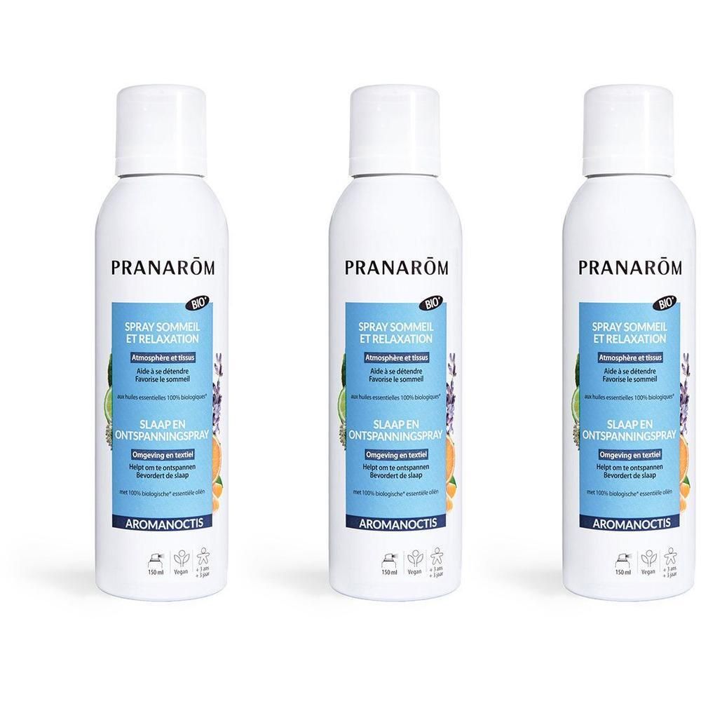 Trois flacons spray blancs. Inscription: Pranarôm, Spray Sommeil et Relaxation, Aromanoctis. Avec certification bio.