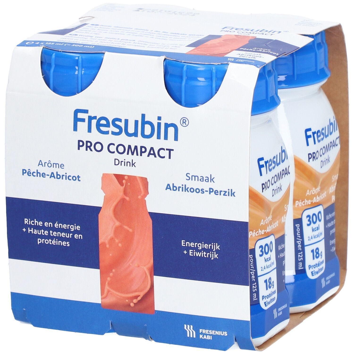 Verpakking met vier flesjes Fresubin® Compact Pro. Opschrift: Pêche-Abricot, 300 kcal, 18g eiwit. Blauwe doppen, witte flesjes.