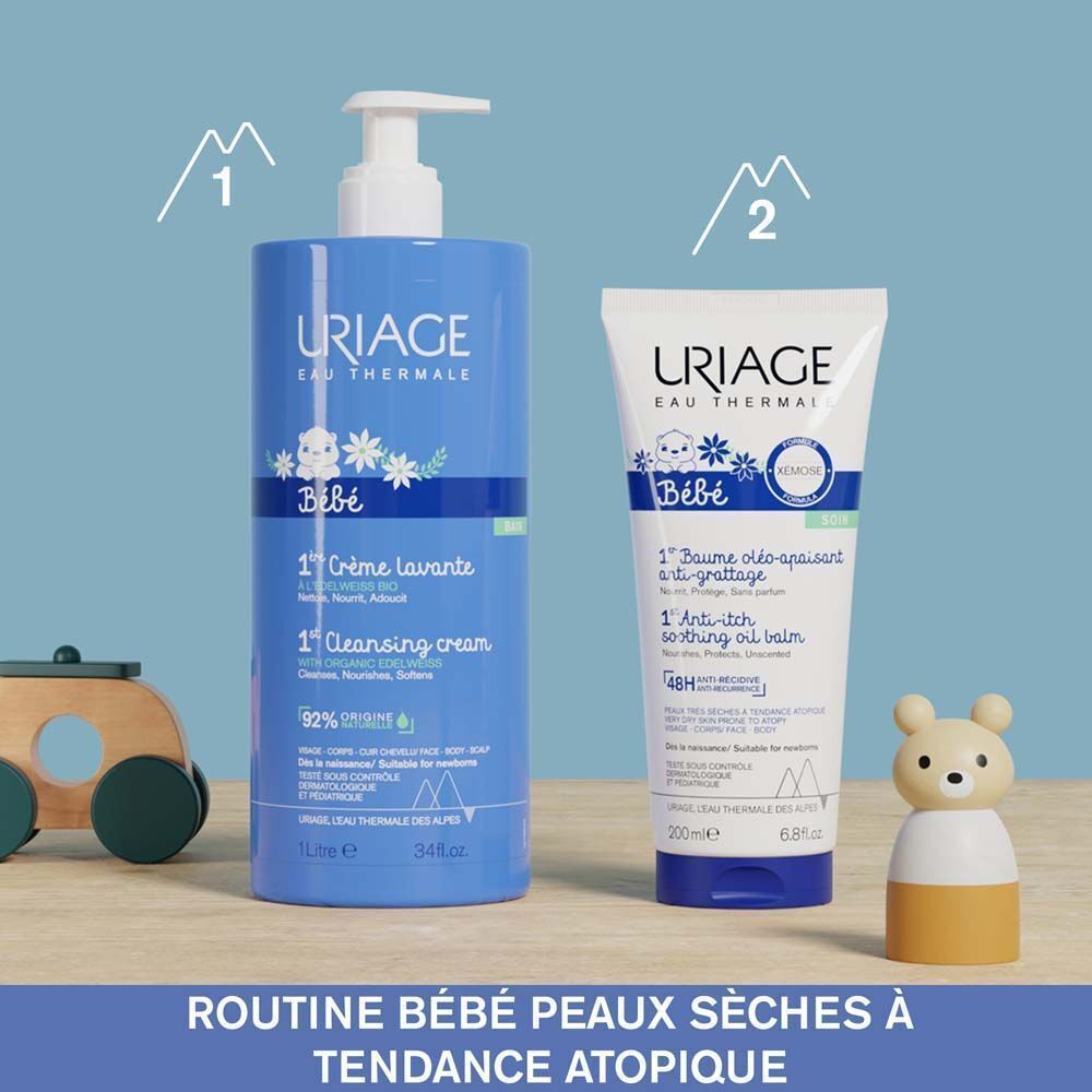 Deux produits: Uriage Bébé 1er Crème lavante et 1er Baume oléo-apaisant. Jouets.