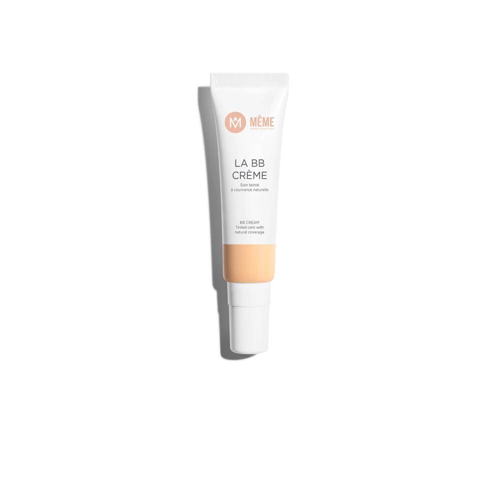 Un tube de BB Crème. Blanc, avec texte et teinte en bas. Marque : Même.