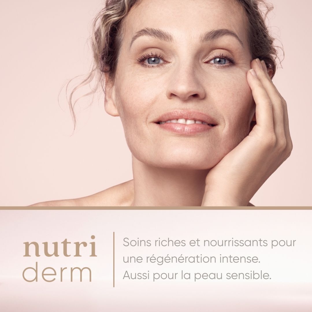 Femme avec peau. Texte: nutriderm, Soins riches et nourrissants pour une régénération intense. Aussi pour la peau sensible.