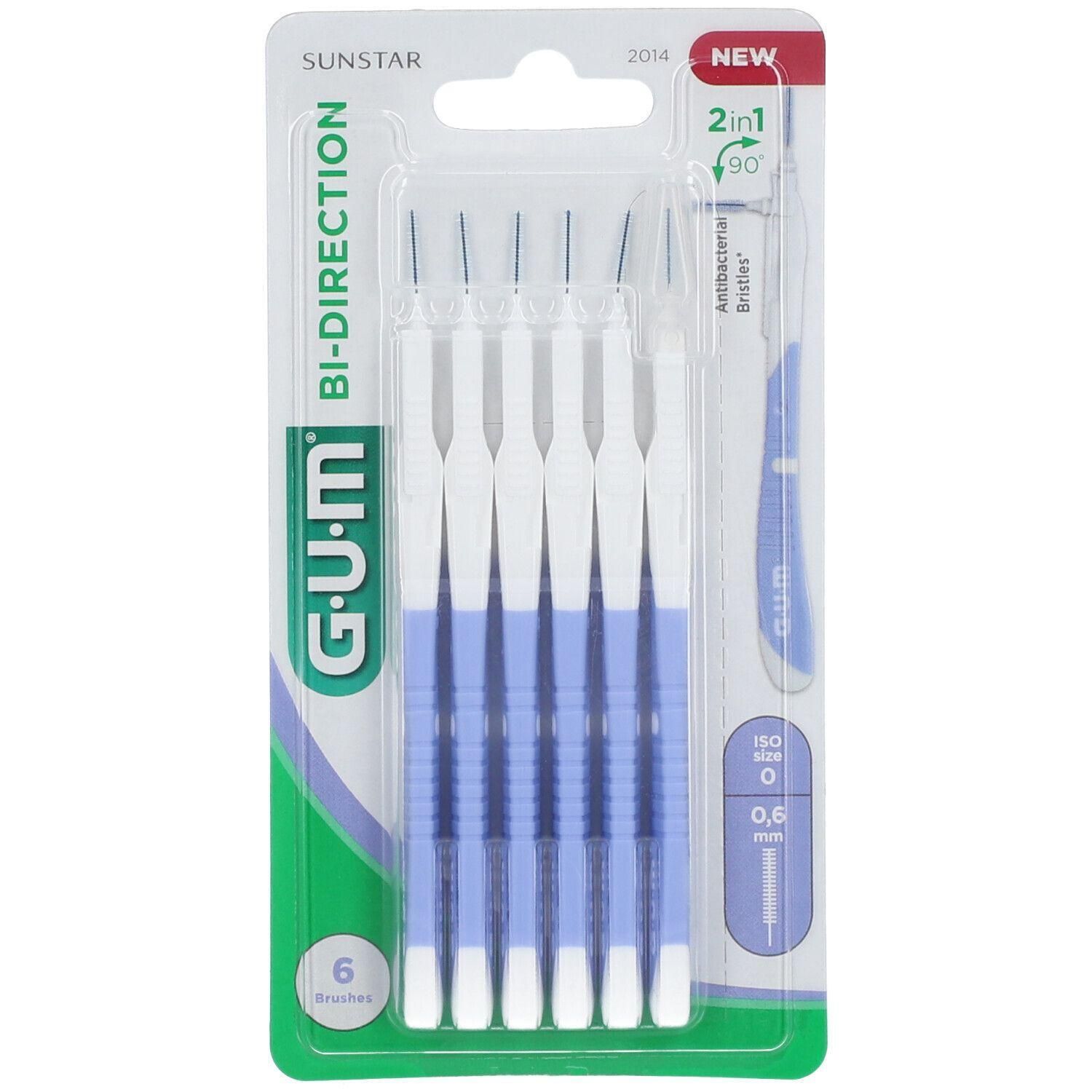 Emballage de brosses interdentaires GUM Bi-Direction. Six brosses avec manche bleu et brins blancs. Taille 0,6 mm.