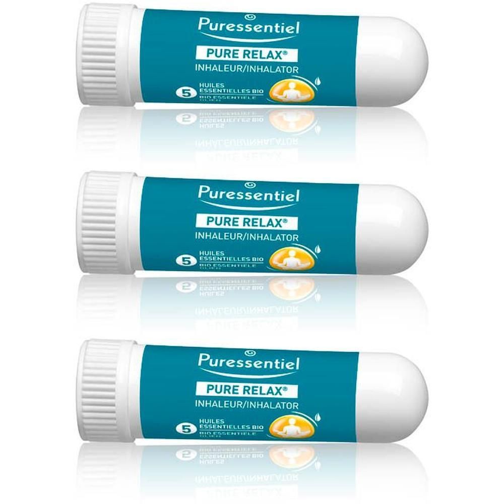 Trois inhalateurs cylindriques blanc et bleu. Inscription: Puressentiel Pure Relax Inhalateur/Inhalator. Contient 5 huiles essentielles.