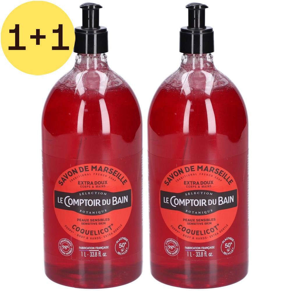 Deux flacons de Savon de Marseille Coquelicot. Liquide rouge, pompe noire. Inscription: Le Comptoir du Bain, offre 1+1.