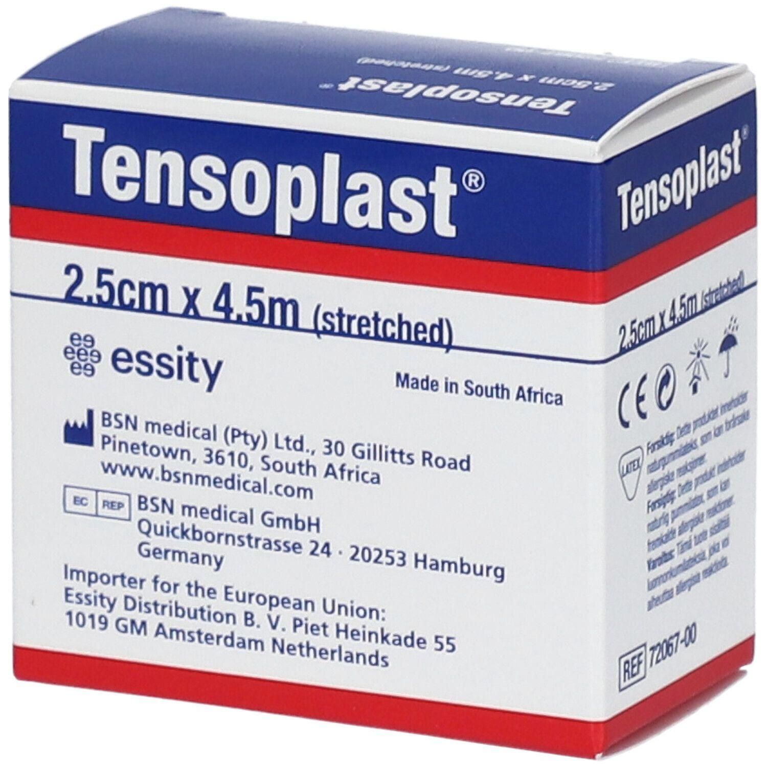 Tensoplast-verpakking. Blauw-wit-rode doos met productinformatie en CE-markering. Afmeting: 2,5 cm x 4,5 m.