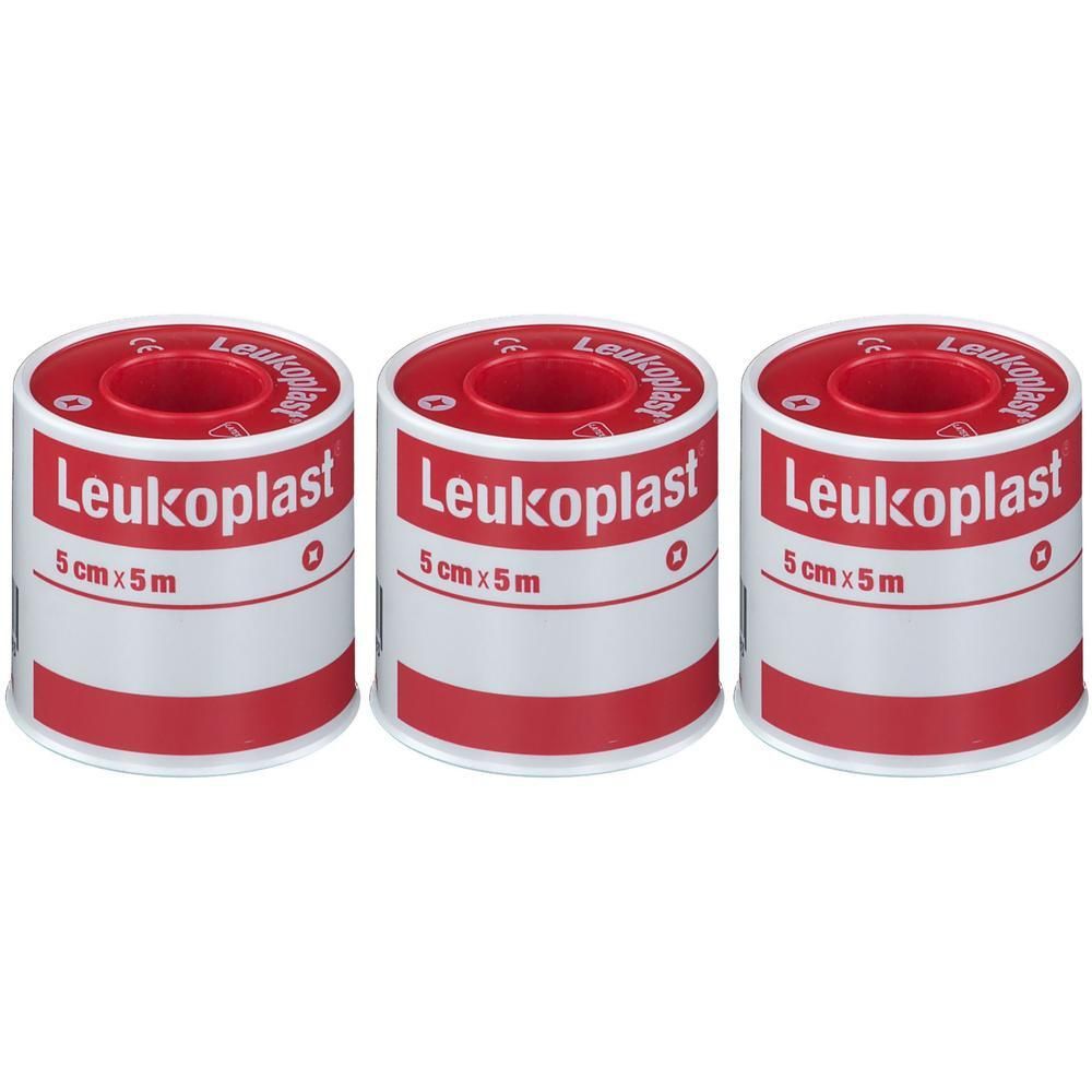 Drie rollen Leukoplast pleister, rood-wit. Opschrift: Leukoplast, 5 cm x 5 m.