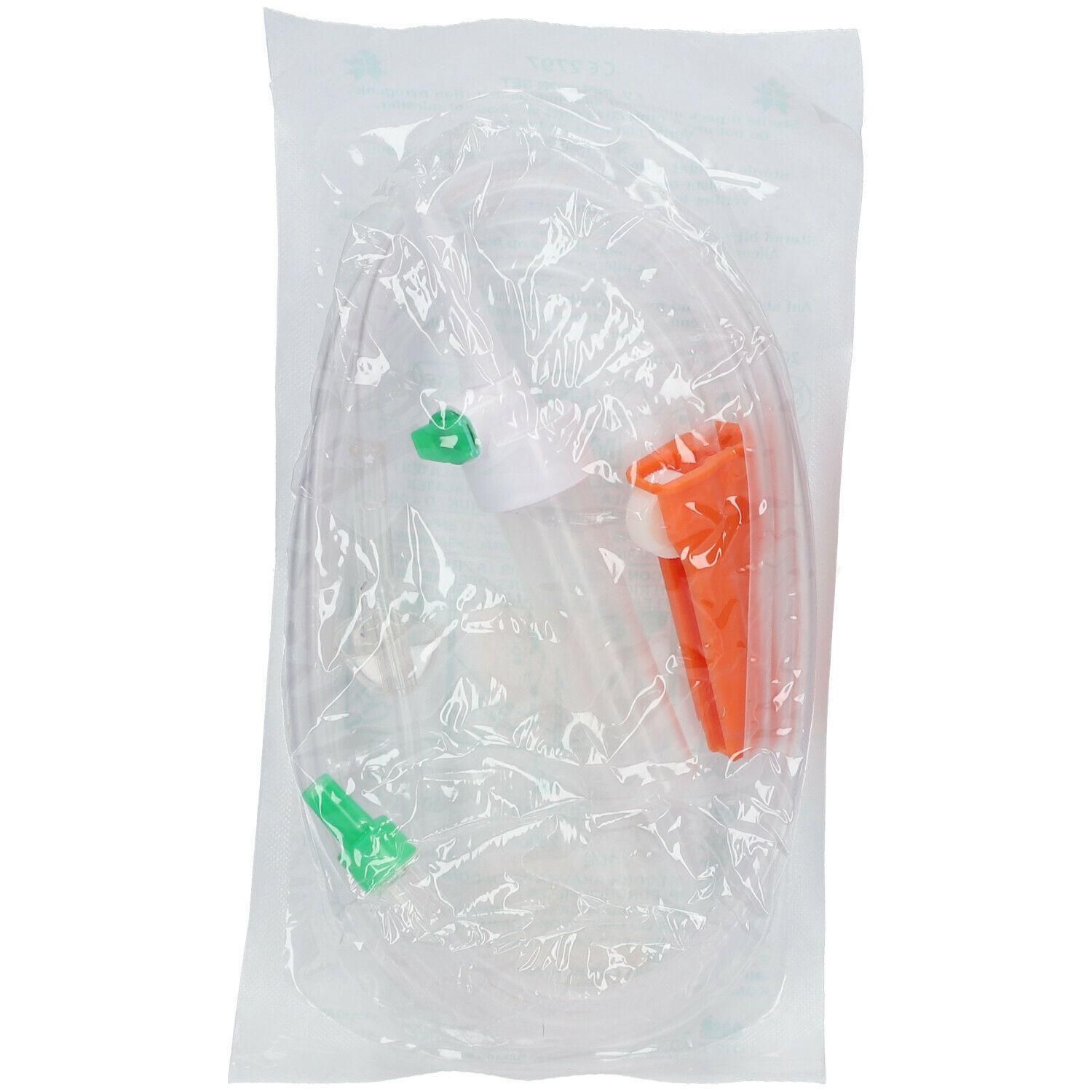 Steriel verpakte perfusieslang met twee groene en één oranje connector.
