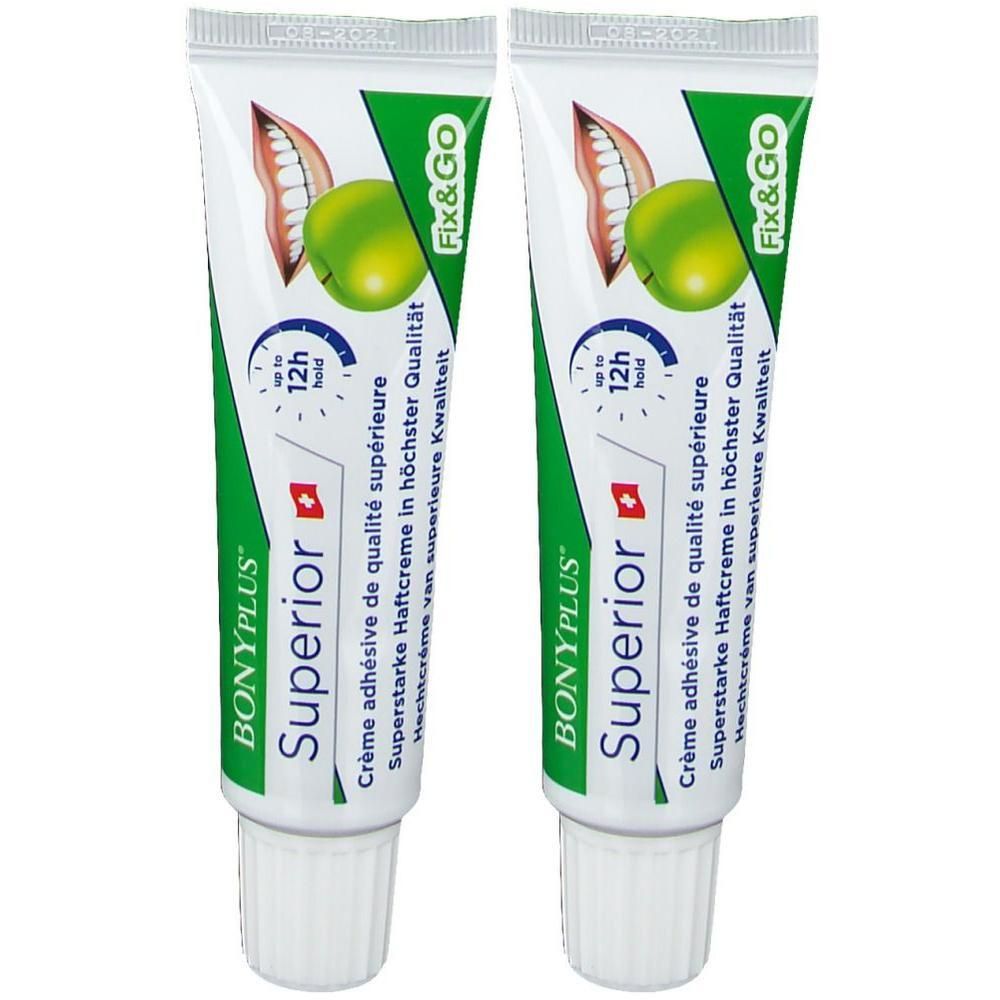 Twee tubes Bony Plus Superior hechtcrème met appel en Zwitserse vlag. Tot 12 uur houdend.